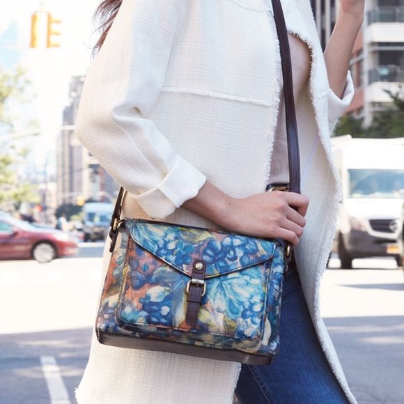 Patricia Nash Handbags - SOLD! Patricia Nash Avellino Crossbody NWT